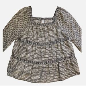 BLACK AND CREAM Babydoll style blouse size Large